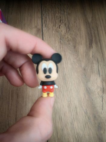Figurine mickey