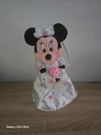 Peluche Minnie en robe de mariée - Disneyland Paris