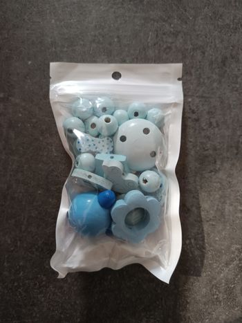 Kit attache tétine bleu