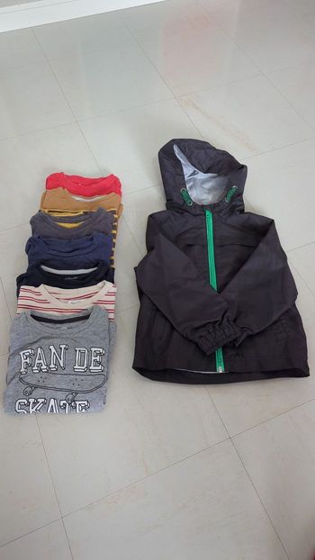 Lot vêtements garçon 4 ans