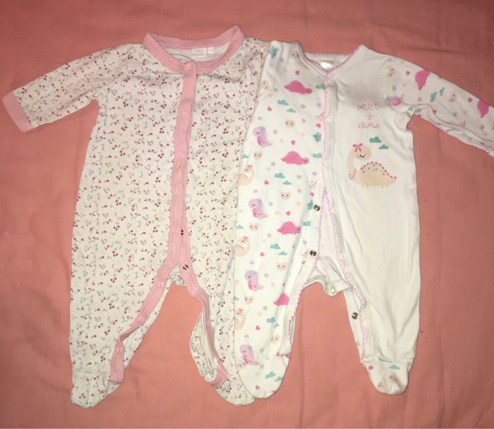 Lot pyjamas 6 mois légers