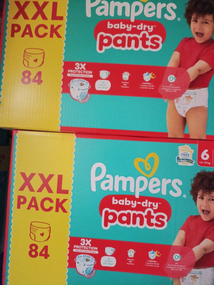 deux cartons de couche pampers baby dry pants taille 6