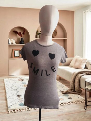 T-shirt  🌸 smile 🌸