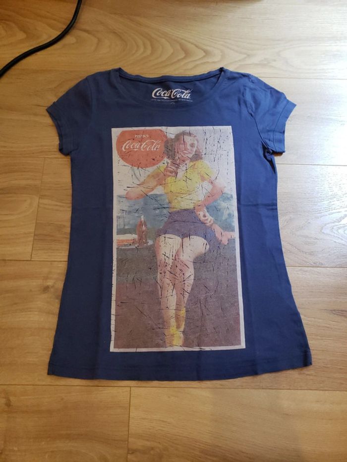 T-shirt Coca-Cola taille Xs