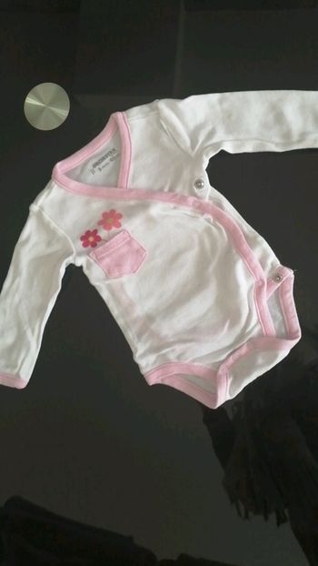 Bodies bébé fille 3mois