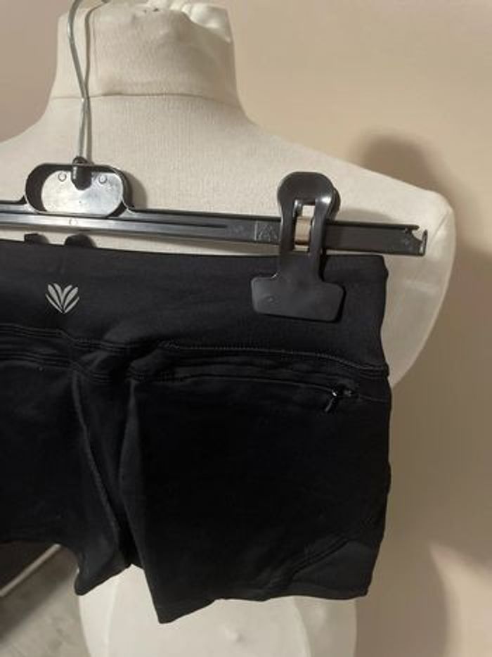 Short de sport noir - photo numéro 4