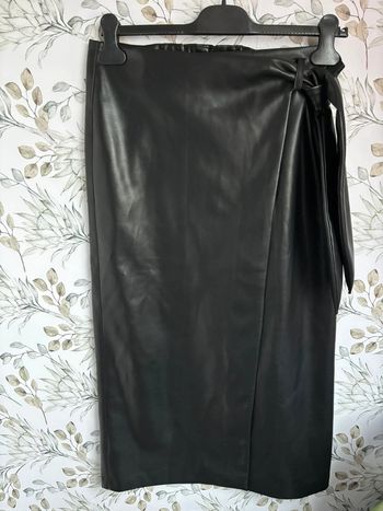 Jupe crayon longue similicuir avec fente