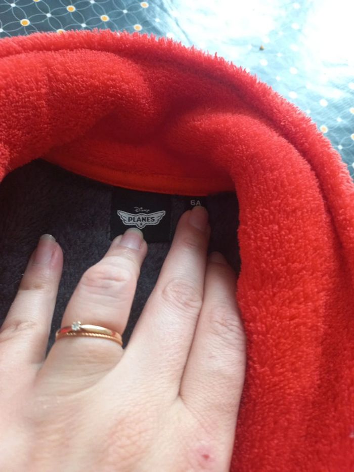 Peignoir doudoune sortie de bain planes 6 ans - photo numéro 2