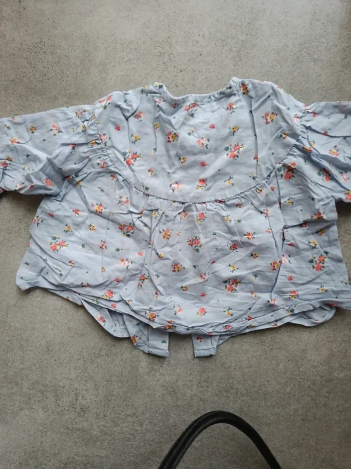 Chemise bleue à fleurs 60cm Vertbaudet - photo numéro 3