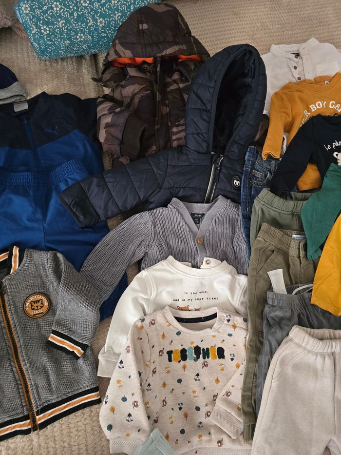 Très gros lot vêtements 6 mois hiver - photo numéro 2