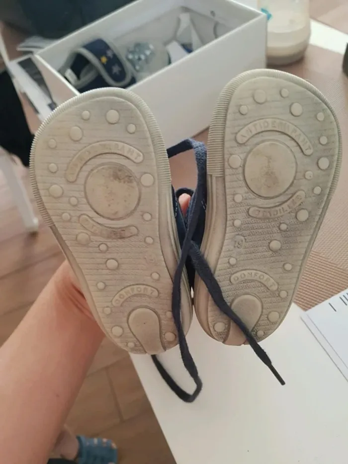 Chaussure premiers pas - photo numéro 2