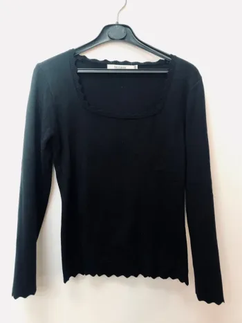 Haut très féminin by Clara