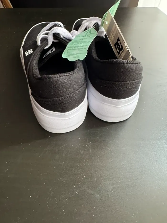 Baskets DC Shoes Trase Platform noire taille 36 neuves - photo numéro 4