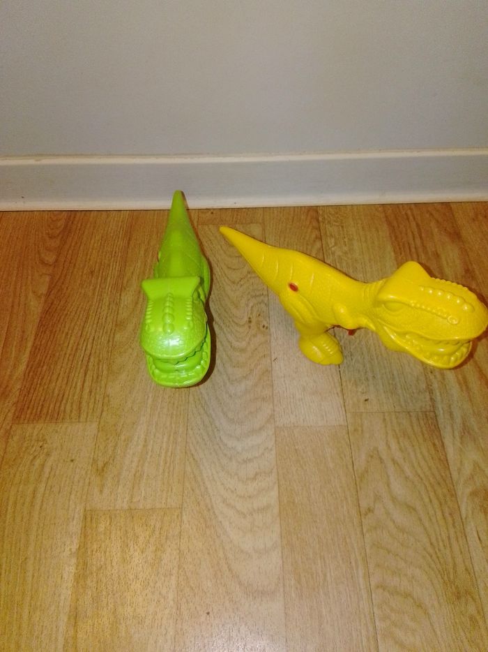 Pistolet à eau - photo numéro 3