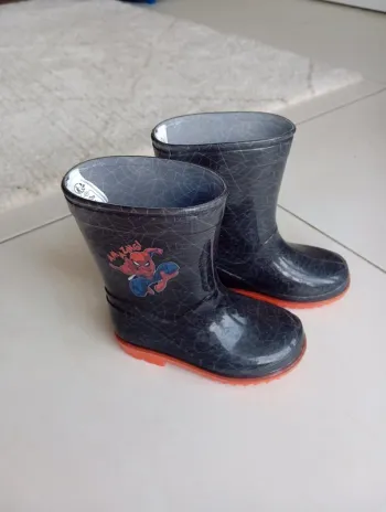 Bottes de pluie enfants taille 24