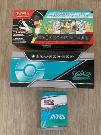 Coffret Pokémon – Nécessaire du Dresseur (vide)