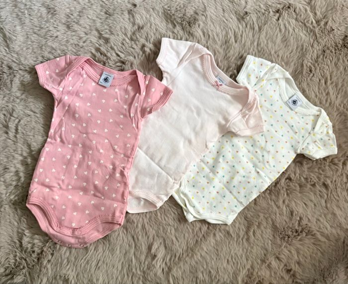 Bodies 6 mois - photo numéro 3
