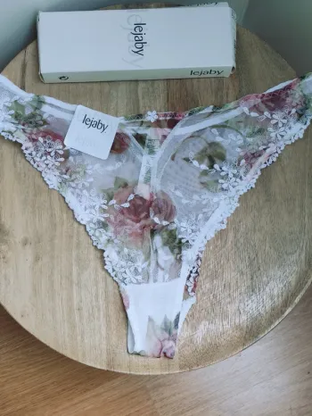 👄 tanga tulle brodé 🌸
