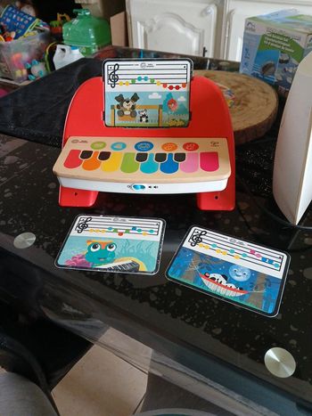 Piano bébé en bois