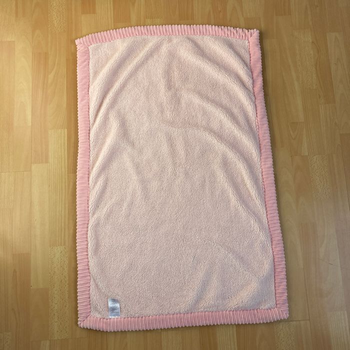 Plaid enfant Little Miracles rose à motif lapin - 70 x 105 cm - photo numéro 2