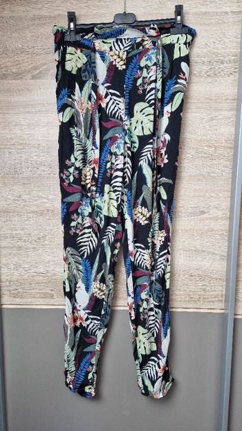 Pantalon fleuri