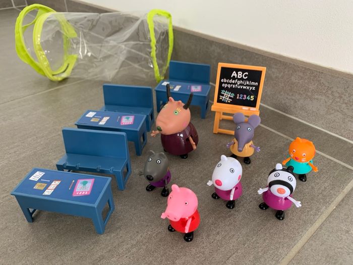 La salle de classe de Peppa Pig - photo numéro 2