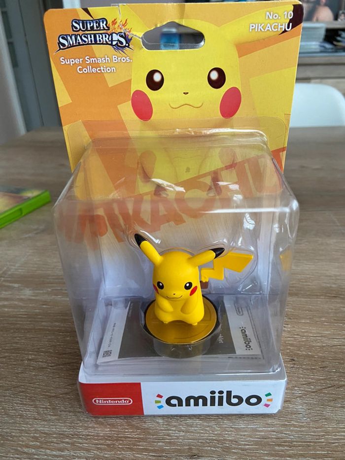 Amiibo pikachu super smash bros