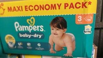 Lot de Pampers taille 3