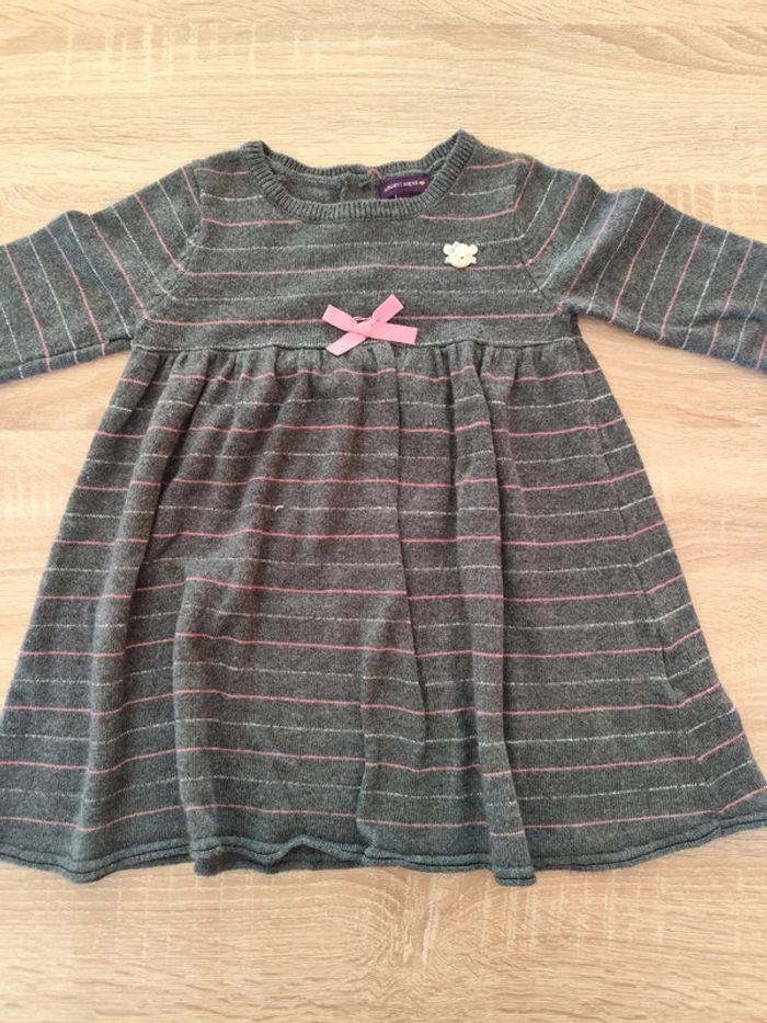 Robe grise