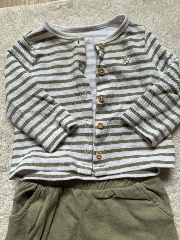 Ensemble blanc et kaki sergent major 9 mois - photo numéro 2