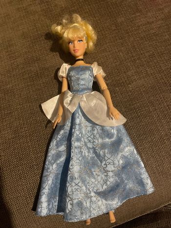 Poupée Disney Cendrillon