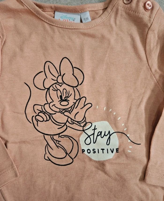 Lot jeans, pulls fins, chaussures - Disney baby/Kiabi - Taille 9 mois - photo numéro 4