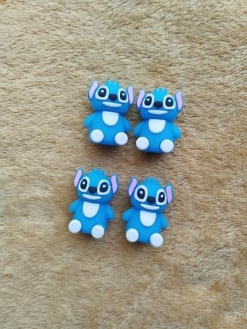Lot figurines Stitch
