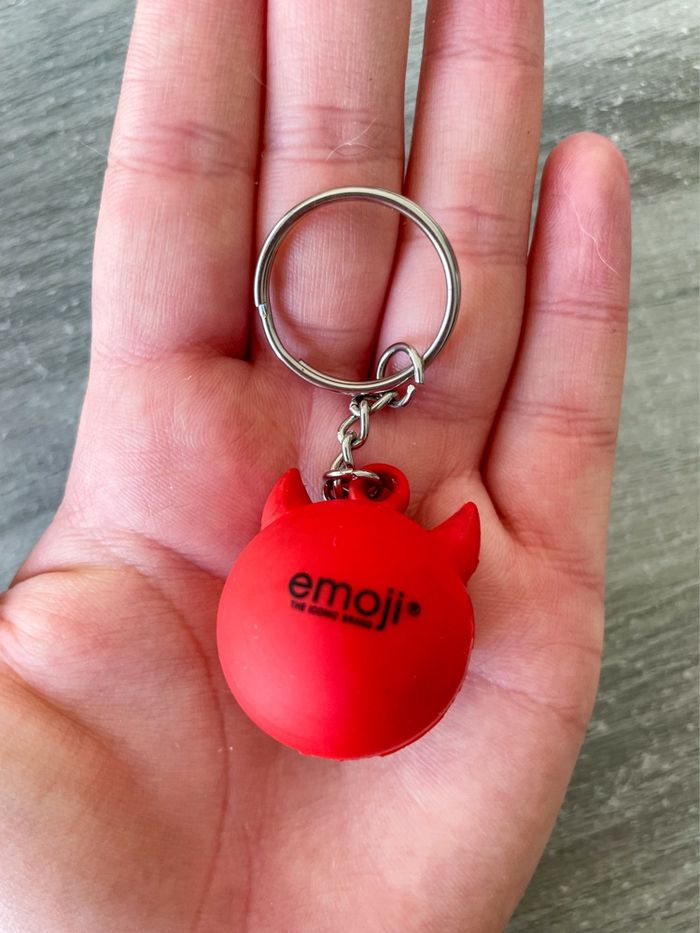 Porte clé emoji diable - photo numéro 2