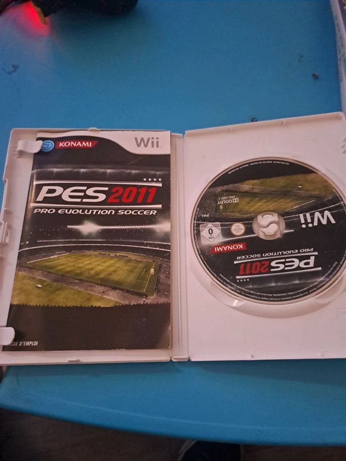 PES 2011 - photo numéro 2