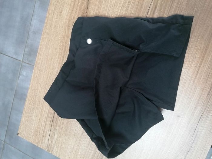 Jupe-short neuf shein taille 11-12ans - photo numéro 4