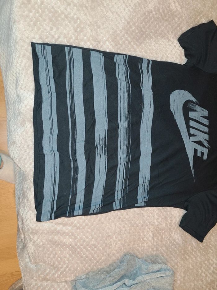 Tee-shirt nike - photo numéro 3
