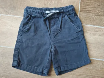 Short 3ans