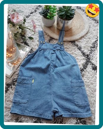 Combishort en jeans Taille 18 mois💞🌿