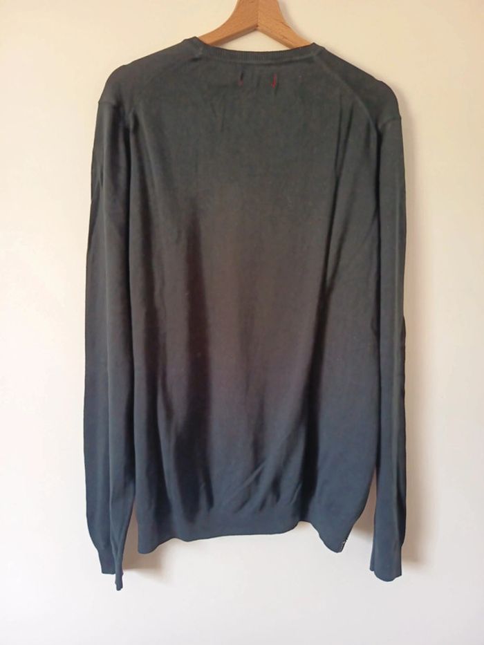 Pull fin col V - photo numéro 4