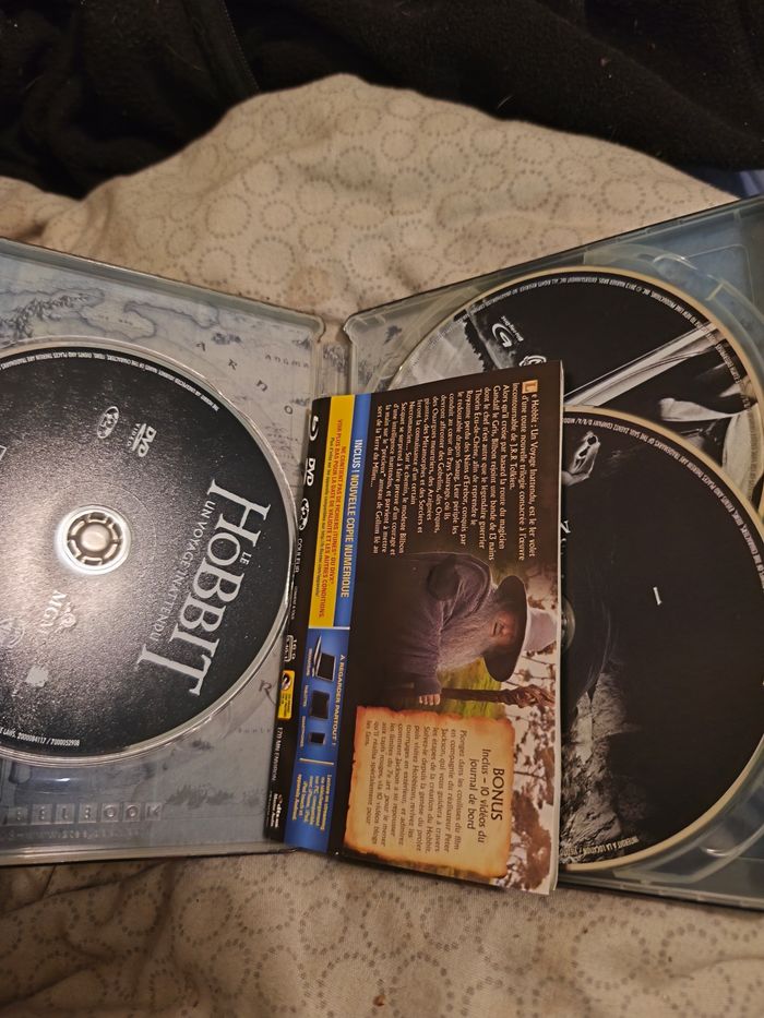 Steelbook le hobbit collector très bon état - photo numéro 2