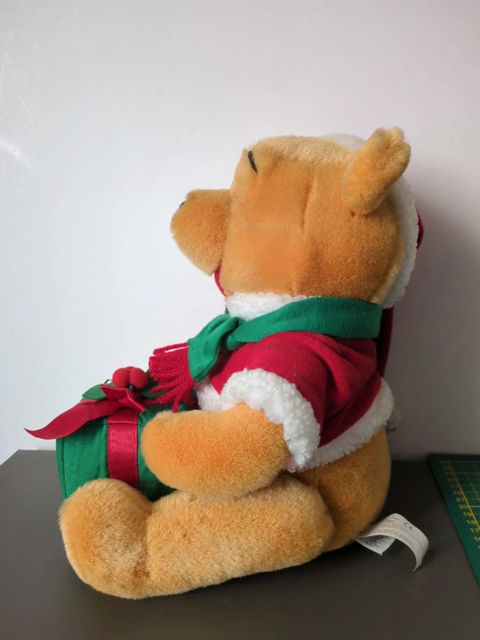 peluche Winnie l'ourson Disney - photo numéro 3