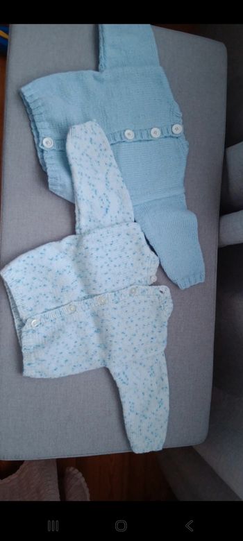 Brassière main