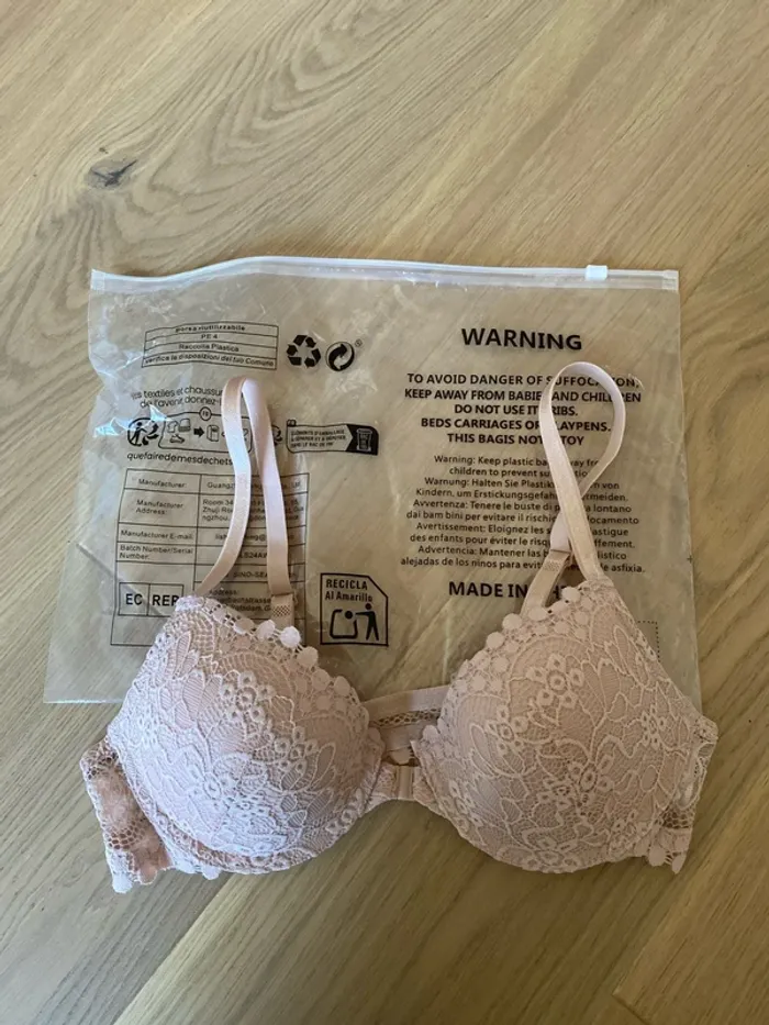 Soutien gorge push up rose poudré