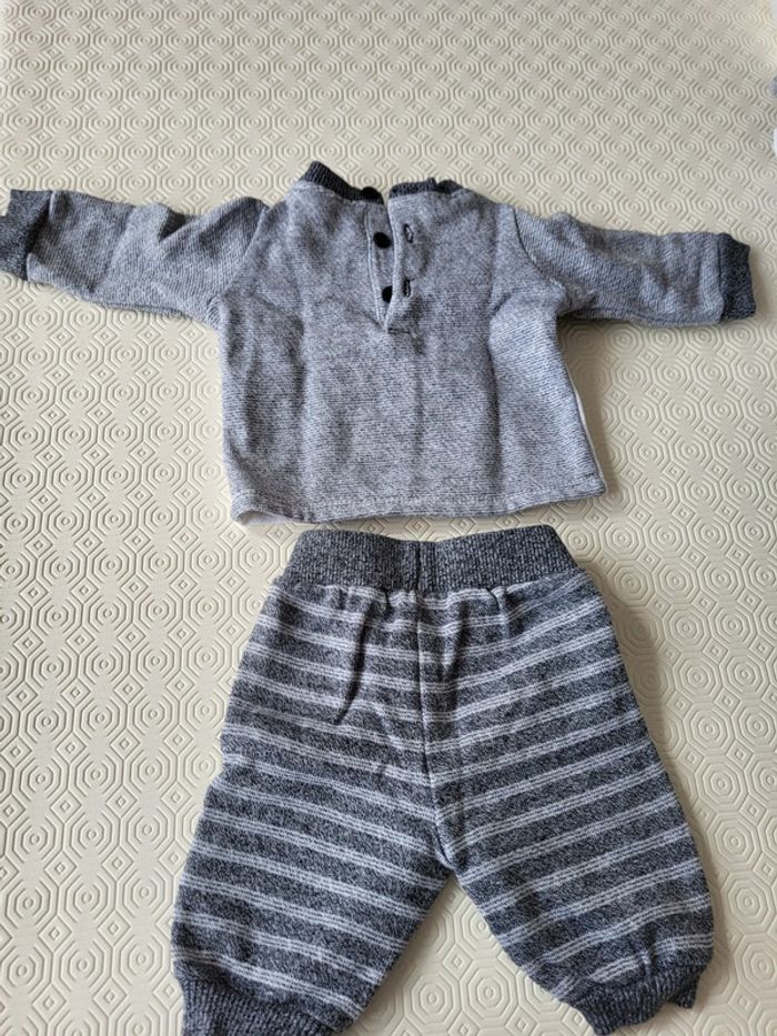 Ensemble sweat et pantalon - photo numéro 2