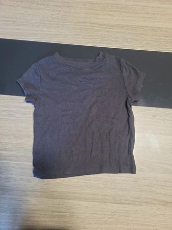 Tee shirt fille 5 ans ,kiabi