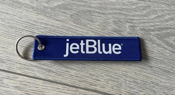 Porte clef de la compagnie aérienne Jet Blue