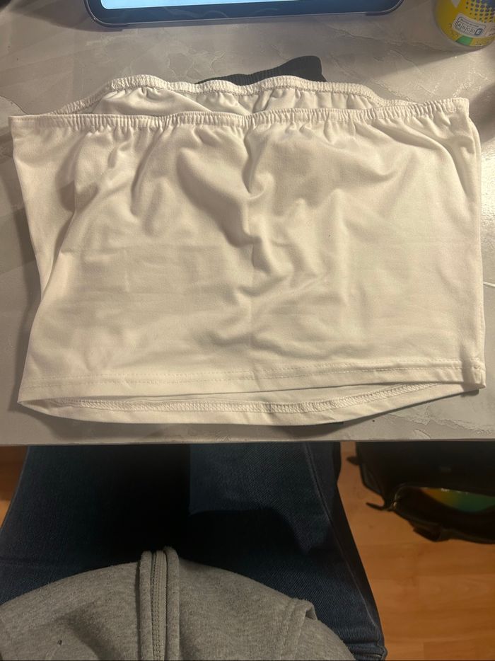 Lot de 2 tops bandeau noir et blanc – SHEIN – Taille M - Neufs sans étiquette - photo numéro 2