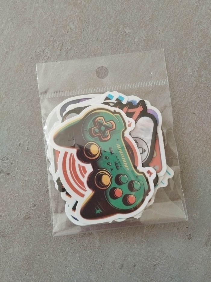 Lot x20 stickers autocollants Gamer - photo numéro 2