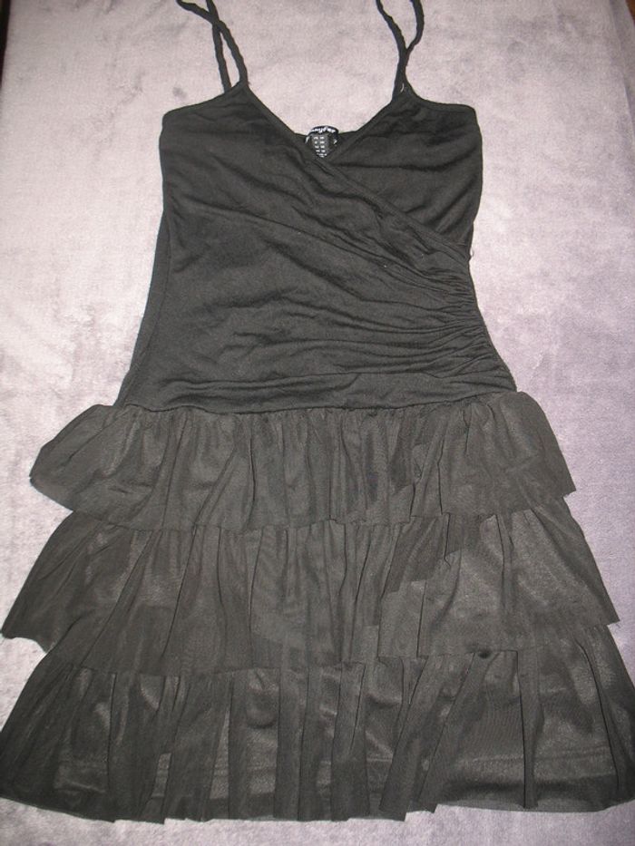 ROBE COURTE NOIRE A BRETELLES "JENNYFER" - TAILLE XS - n°01